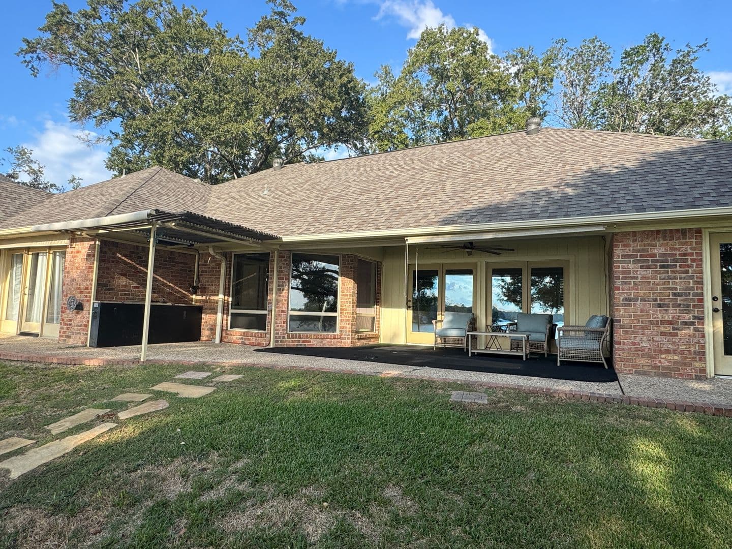 Flint House: 21184 Bay View Dr