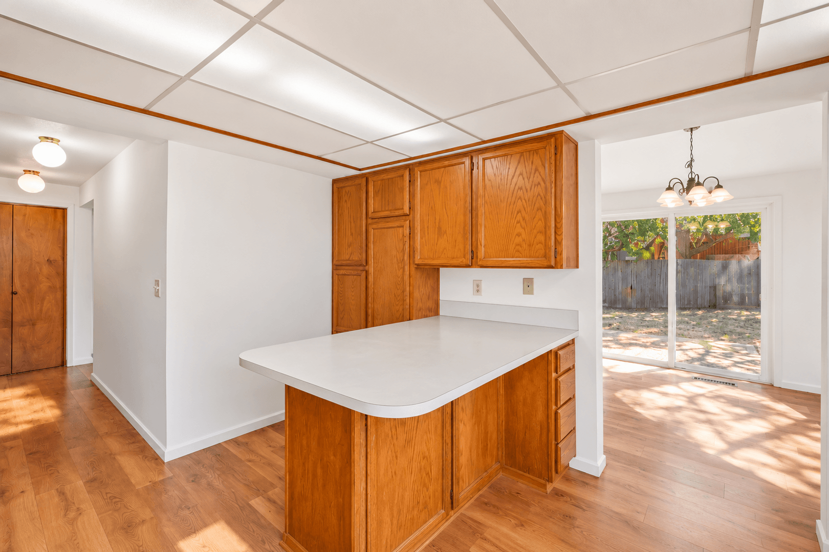 Salem House: 5588 Waln Creek Ct S