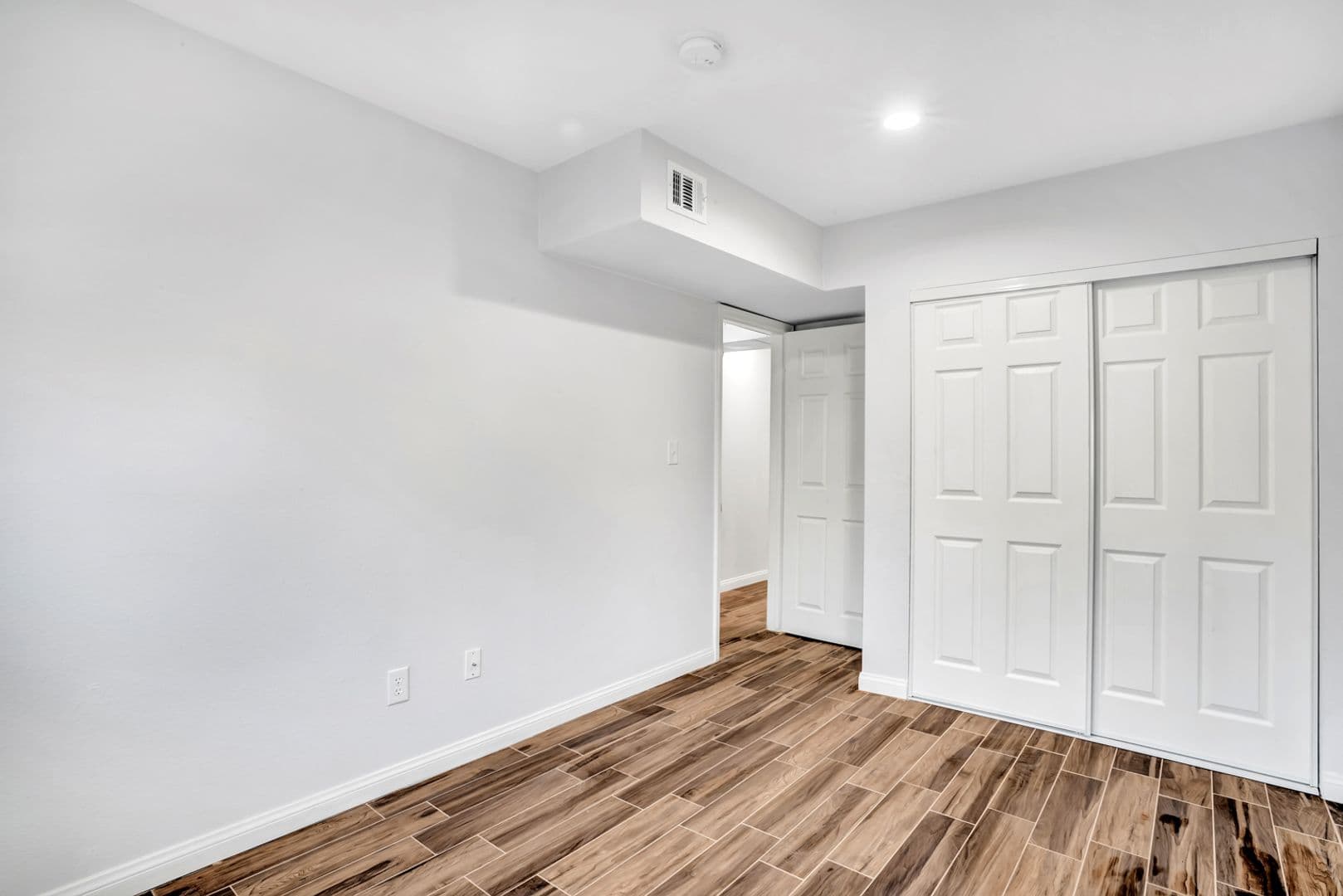 Las Vegas Apartment: 2317 Sunrise Ave