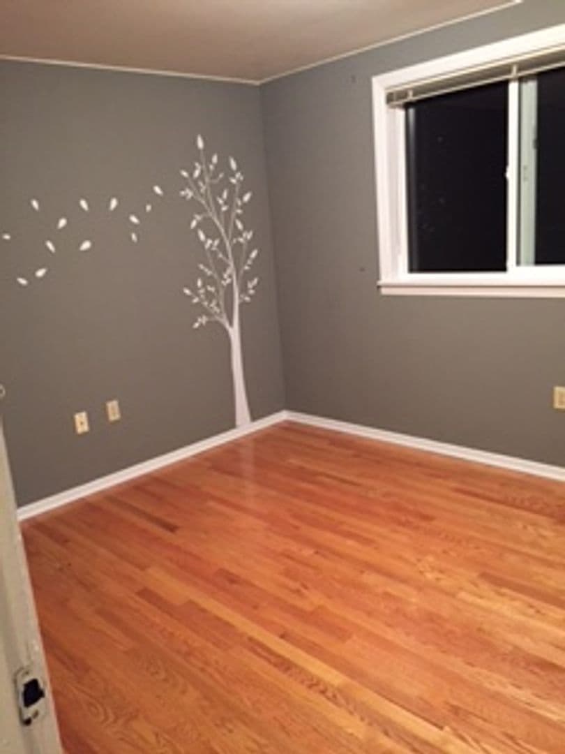 Seattle Apartment: 10002 3rd Ave NW