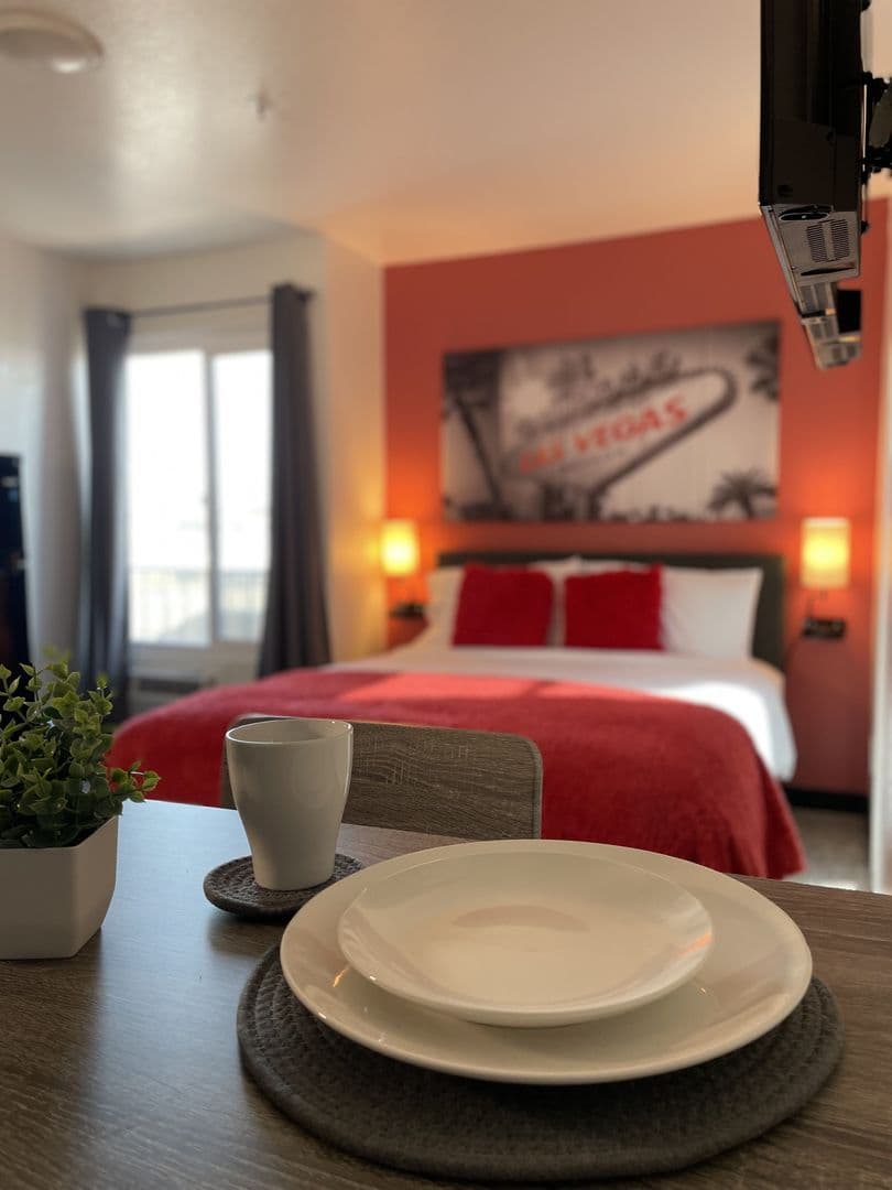 Las Vegas Apartment: 624 Stewart Avenue,