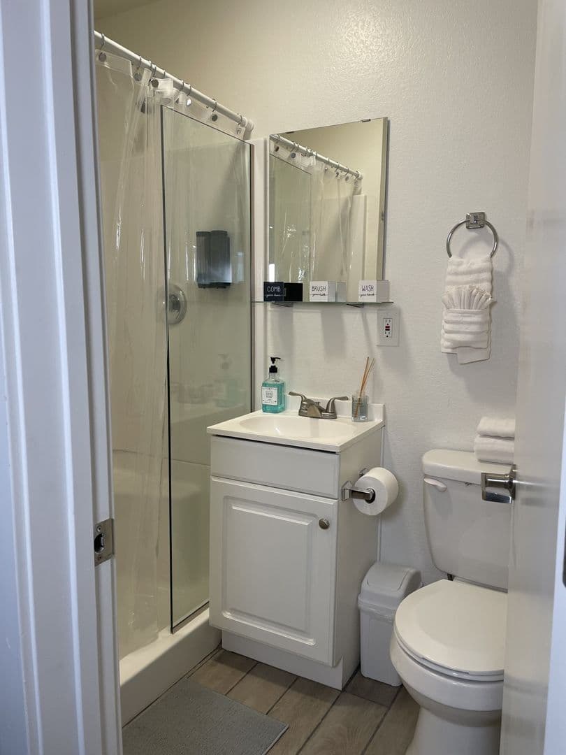 Las Vegas Apartment: 624 Stewart Avenue,