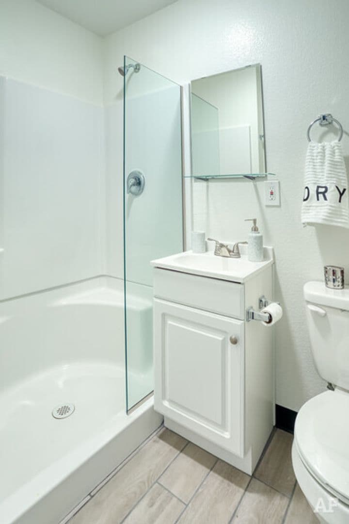 Las Vegas Apartment: 624 Stewart Avenue,