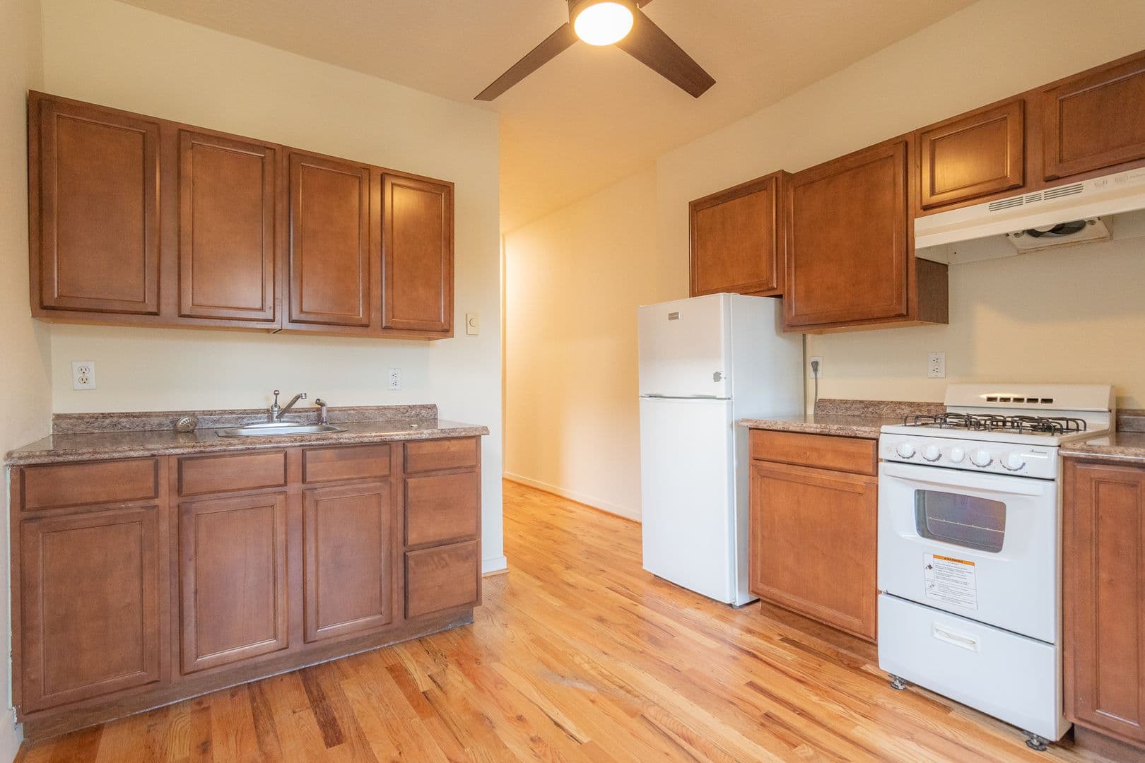 Portland Apartment: 6020 NE Glisan