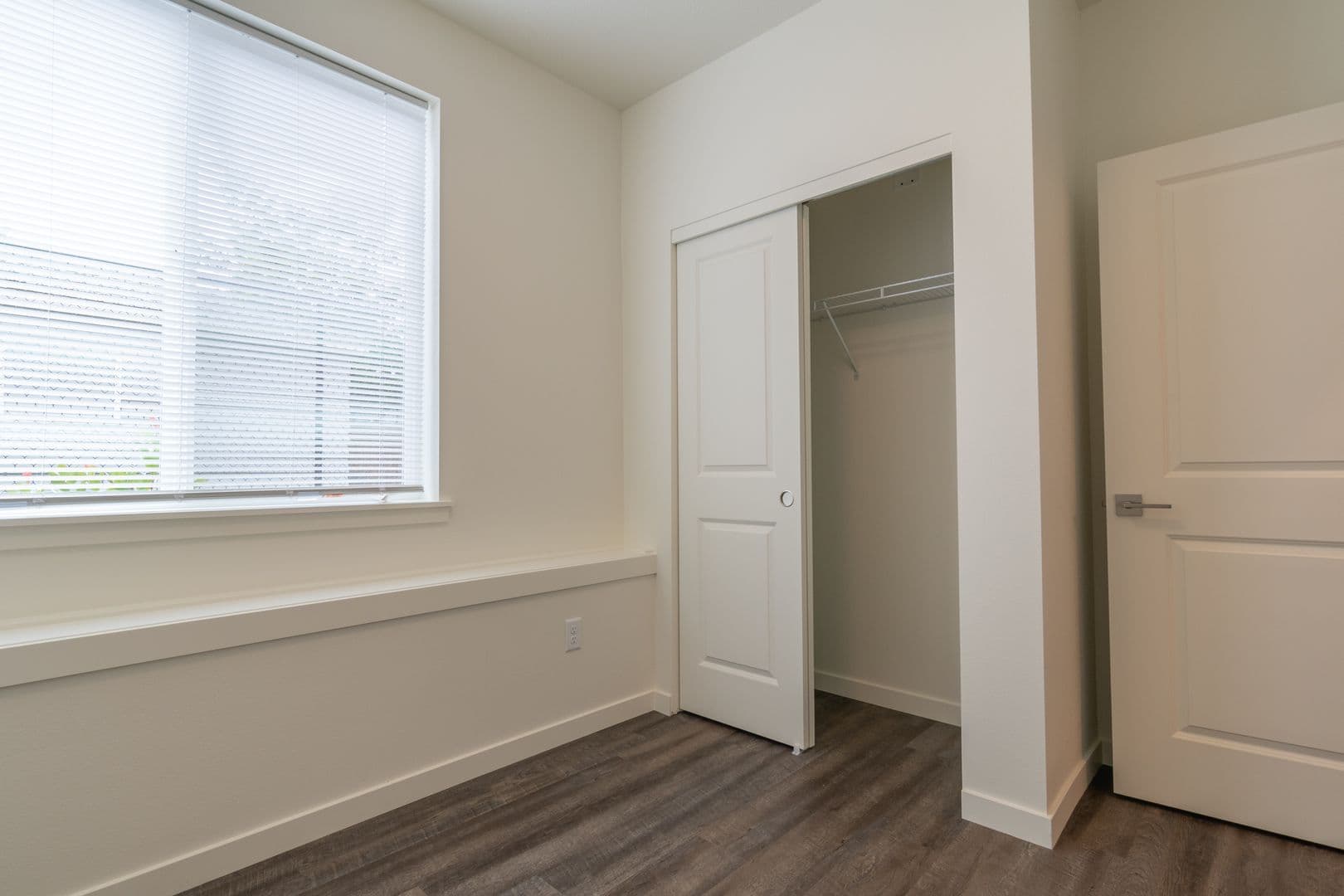 Portland Apartment: 2630 NE Dekum