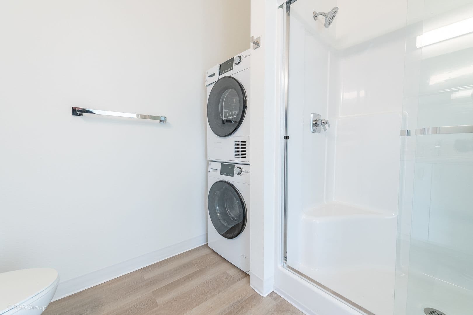Portland Apartment: 8770 N Willamette