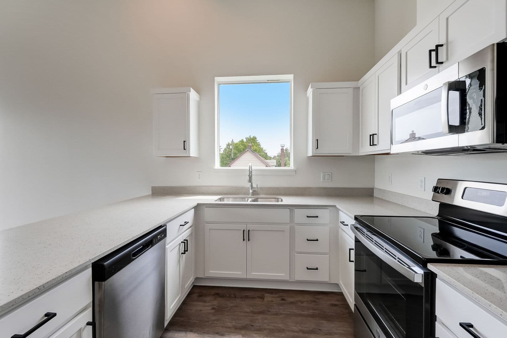 Portland Apartment: 4712 N Williams Ave