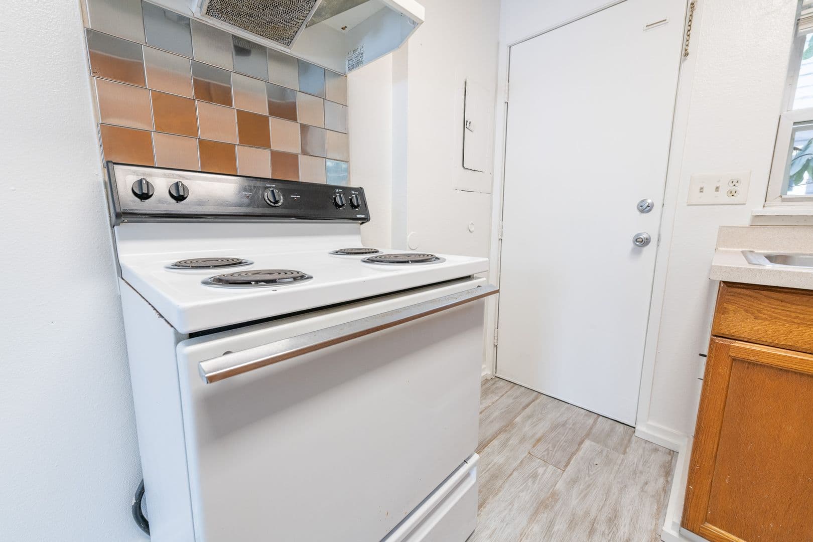 Portland Apartment: 5108-5120 NE Killingsworth