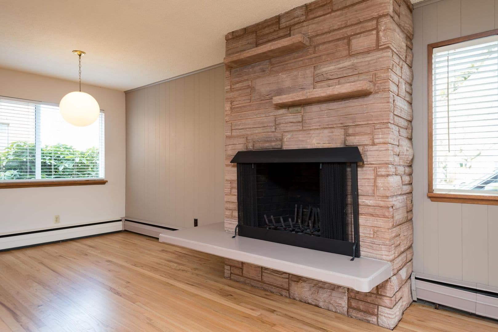 Portland Apartment: 2504 N Rosa Parks Way