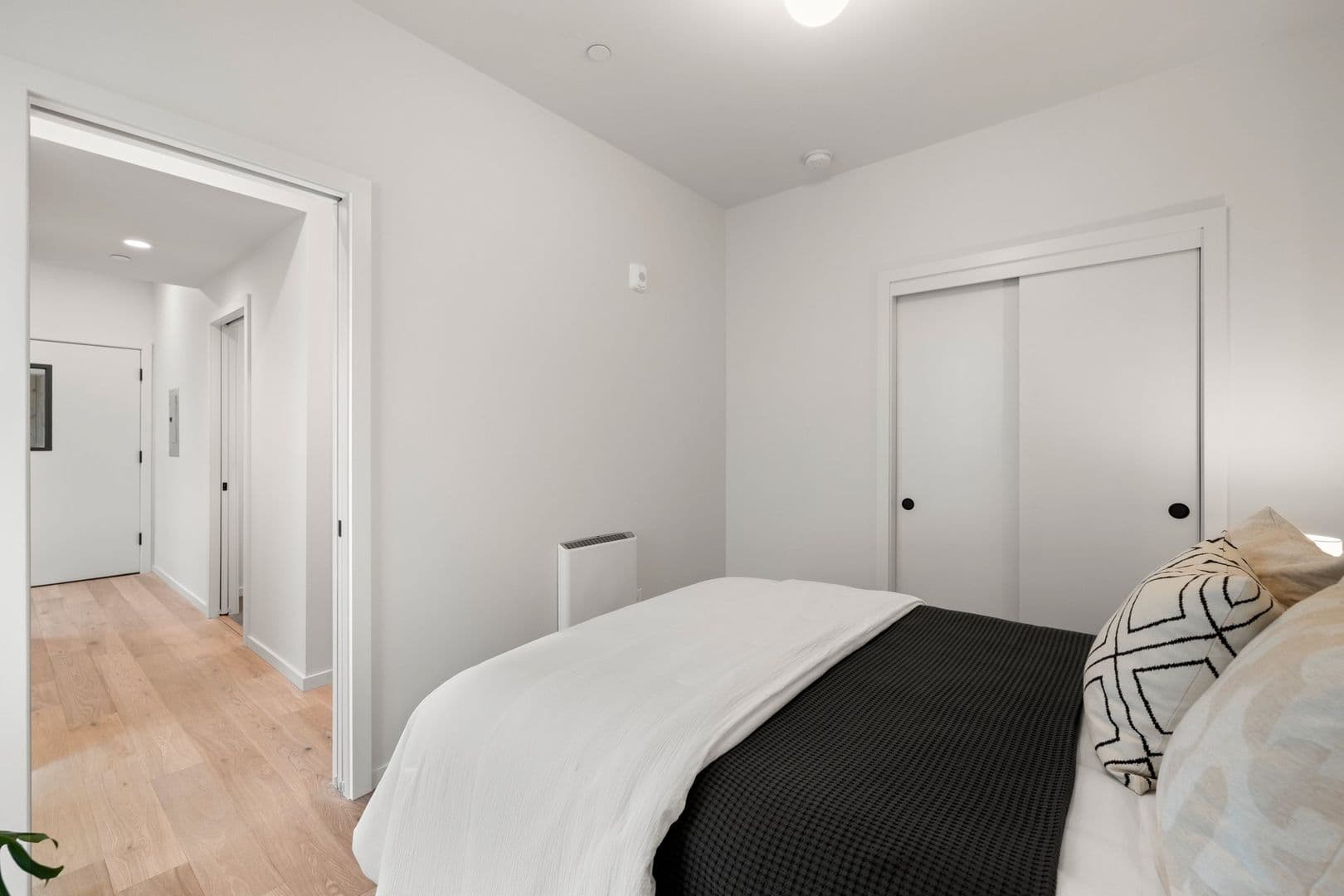 Portland Apartment: 1615 N Willis Blvd