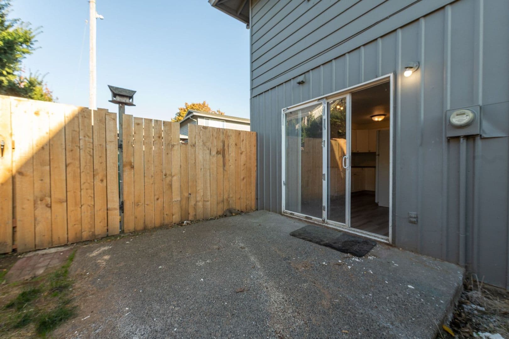 Milwaukie Apartment: 15500 SE East Ave