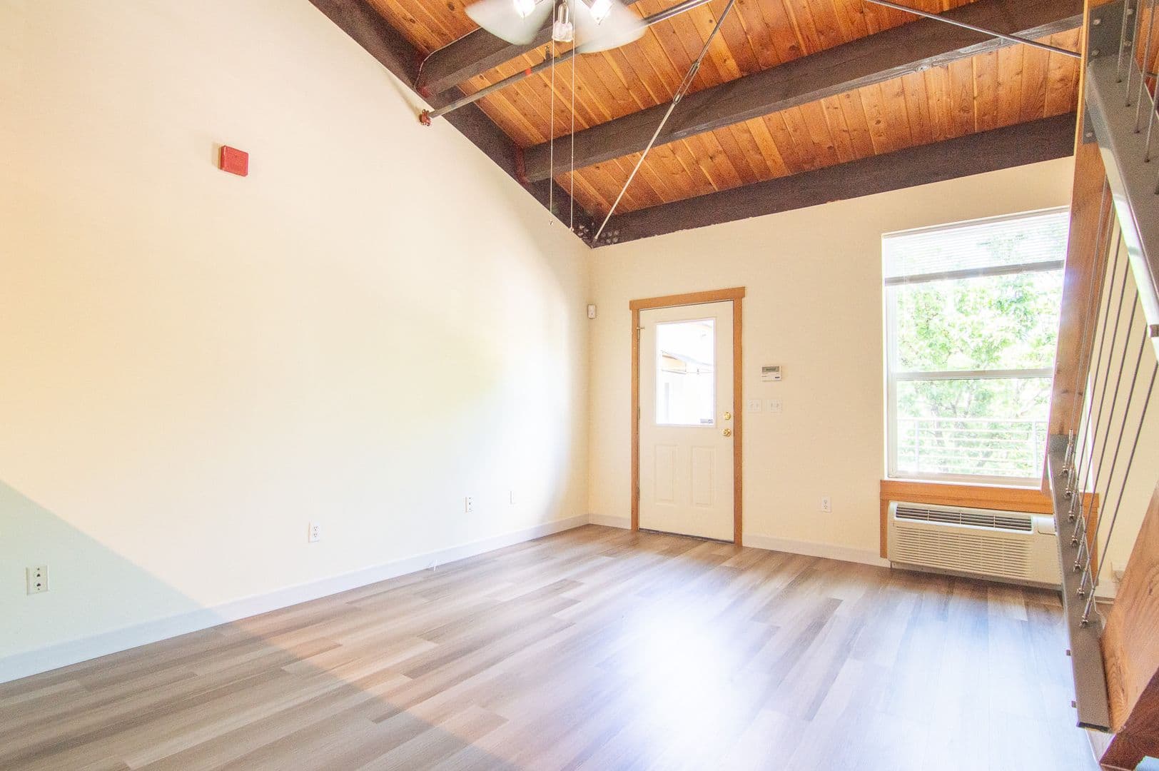 Portland Apartment: 2808 NE MLK Jr Blvd