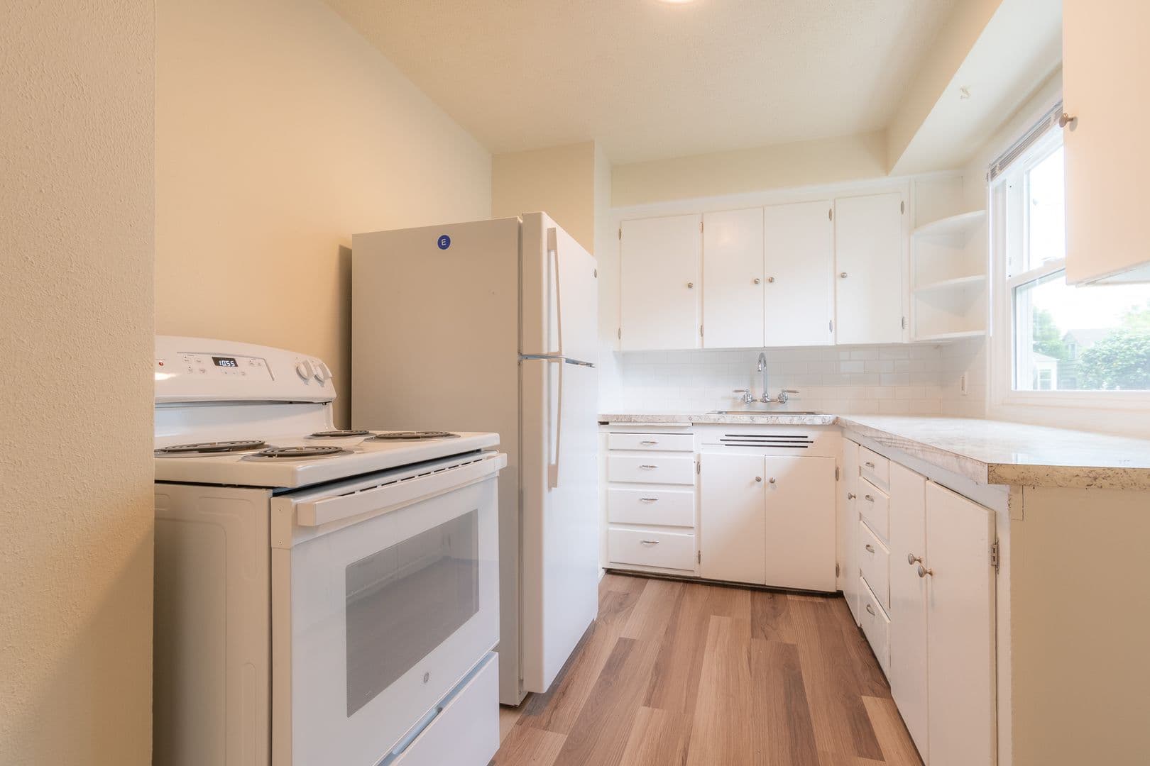 PORTLAND Apartment: 5412-5420 NE 9th