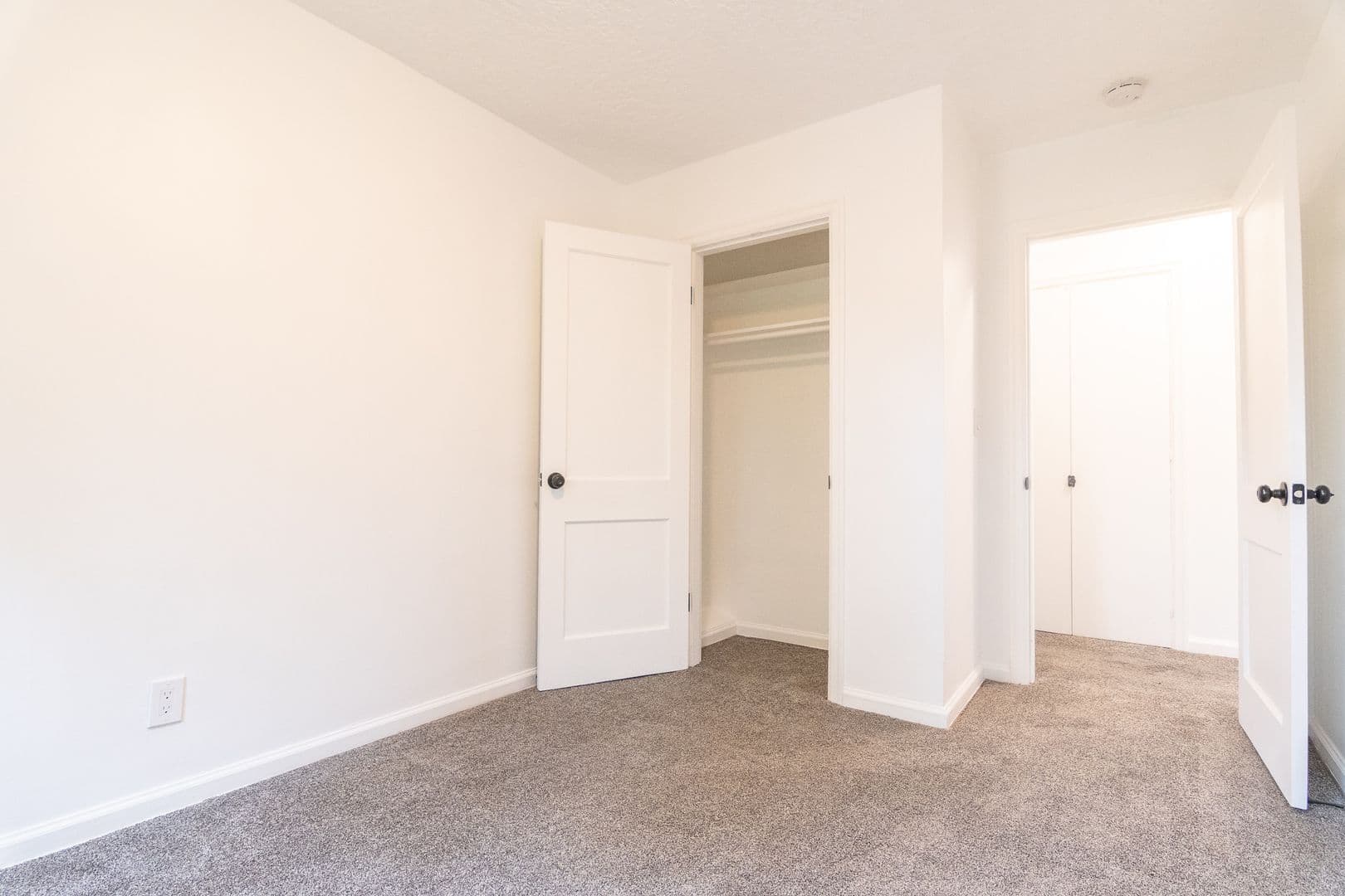Portland Apartment: 4831-4841 E Burnside St