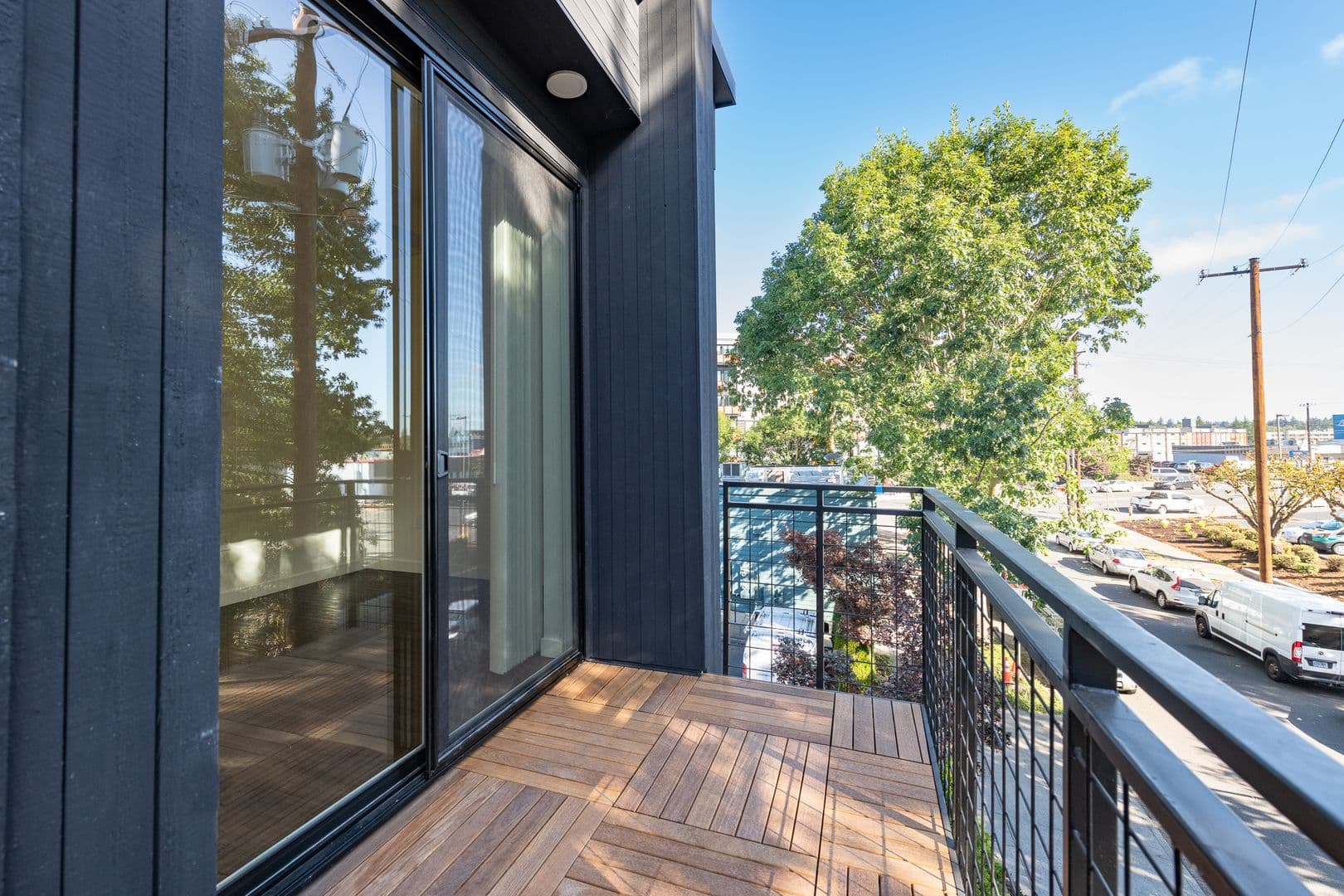 Portland Apartment: 831 NE 29th