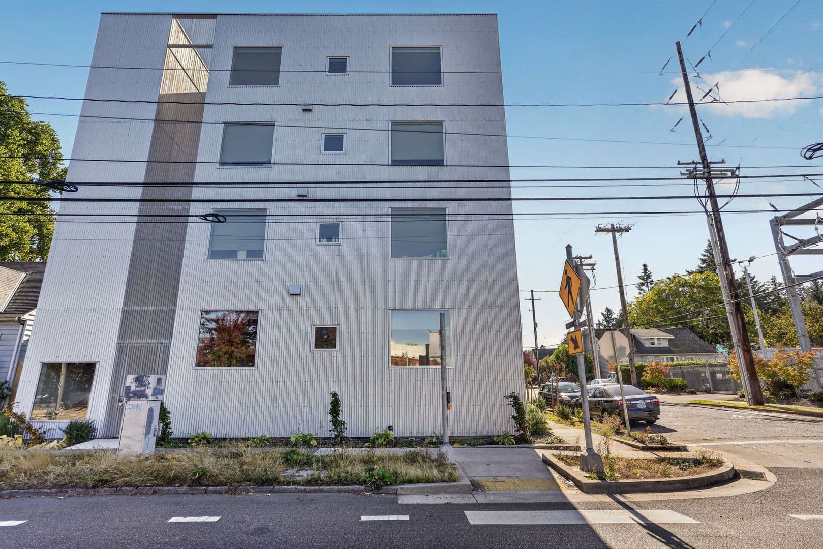 Portland Apartment: 7480 N Delaware