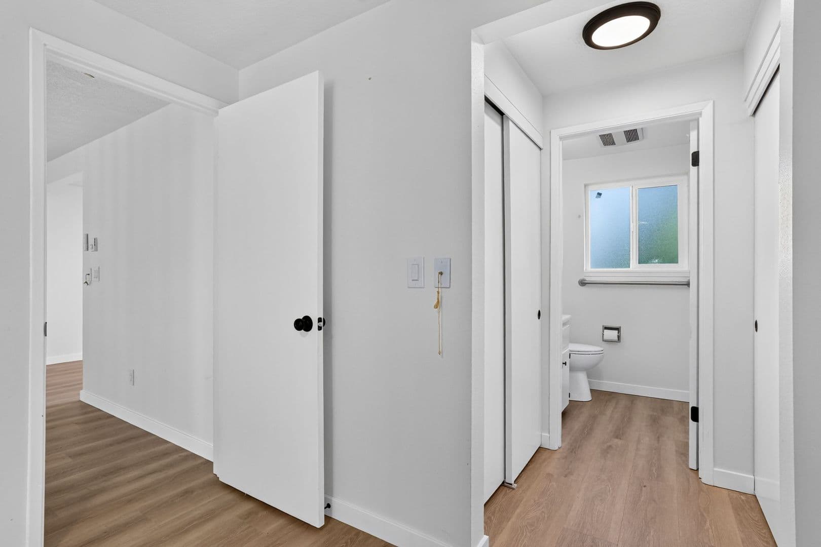 Sandy Apartment: 17170 Beers Ave