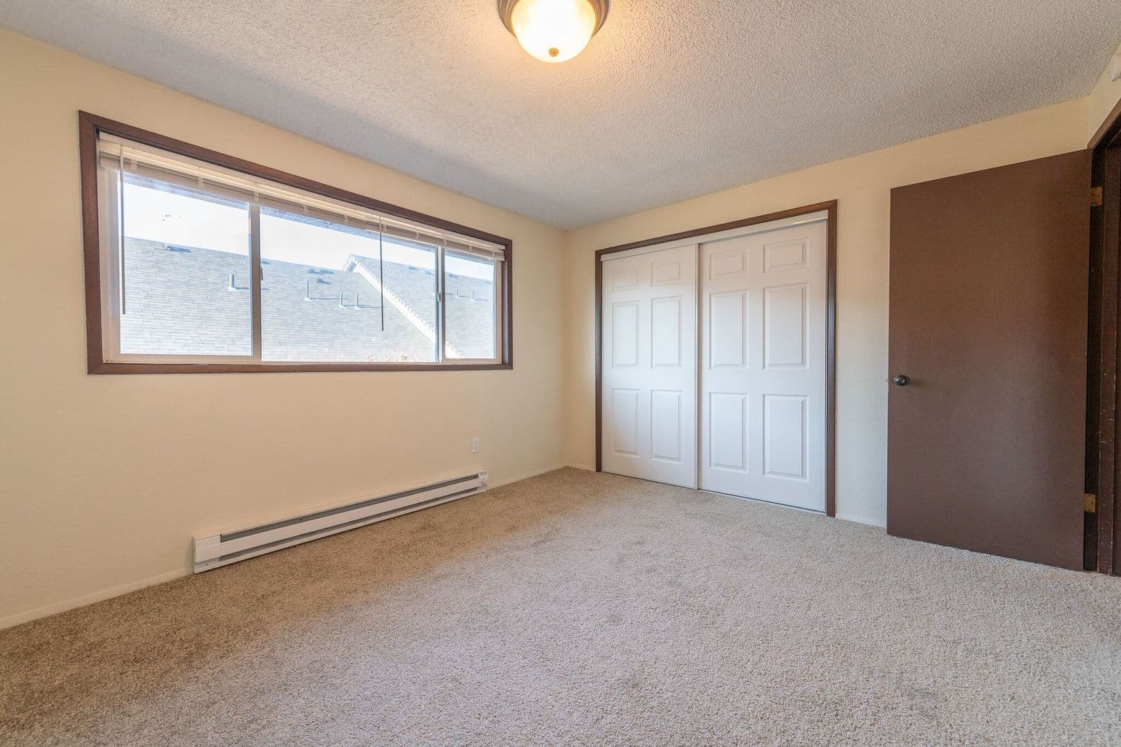 Milwaukie Apartment: 15500 SE East Ave
