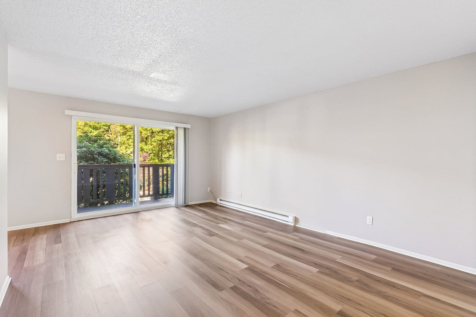 Portland Apartment: 6225-6235 SW Burlingame