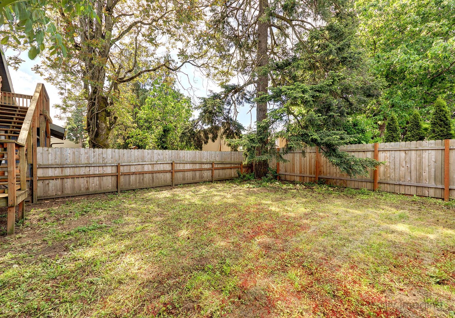 Portland Apartment: 6015-6017 SE 99th Ave