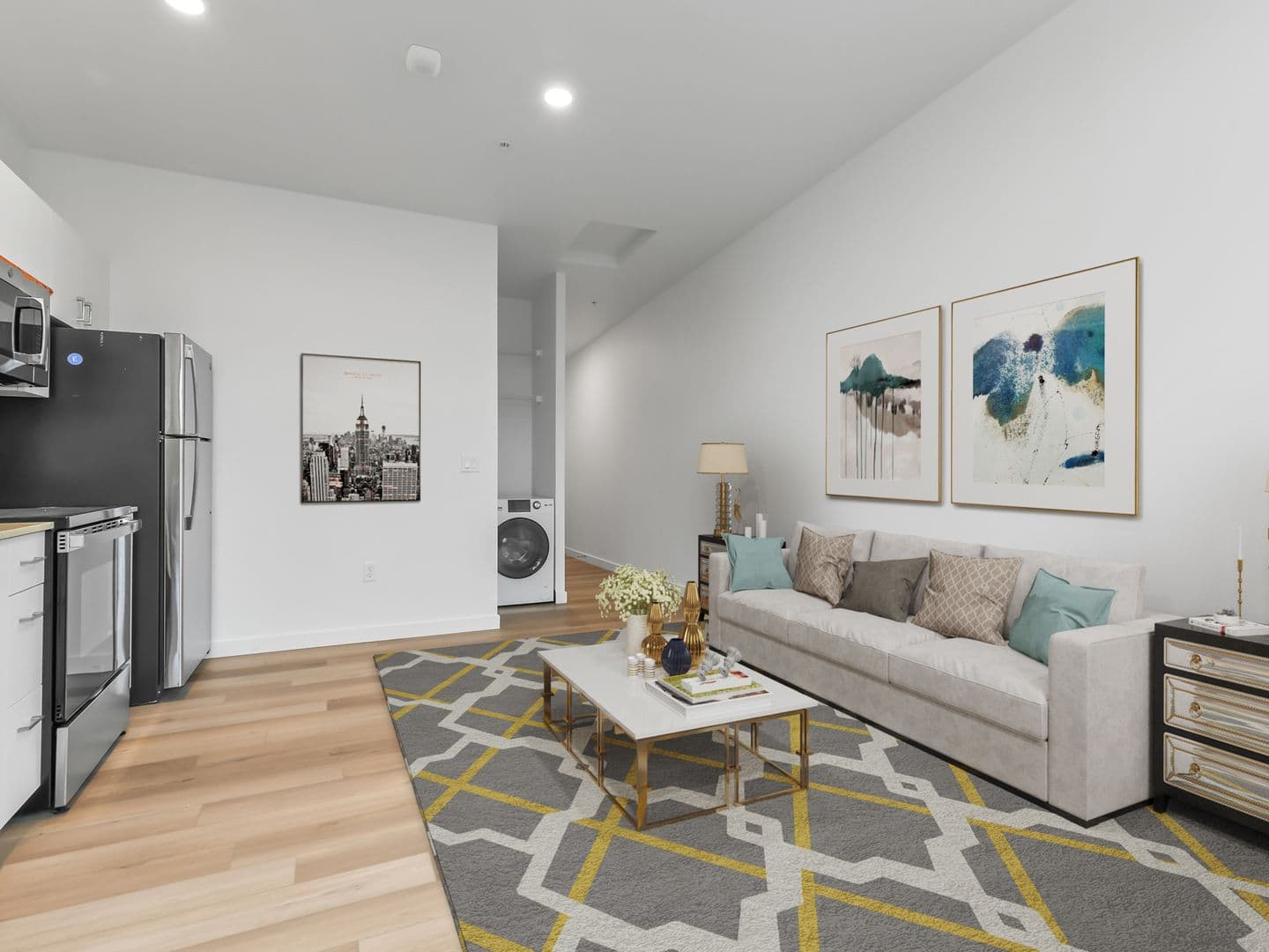 Portland Apartment: 311 NE Graham St