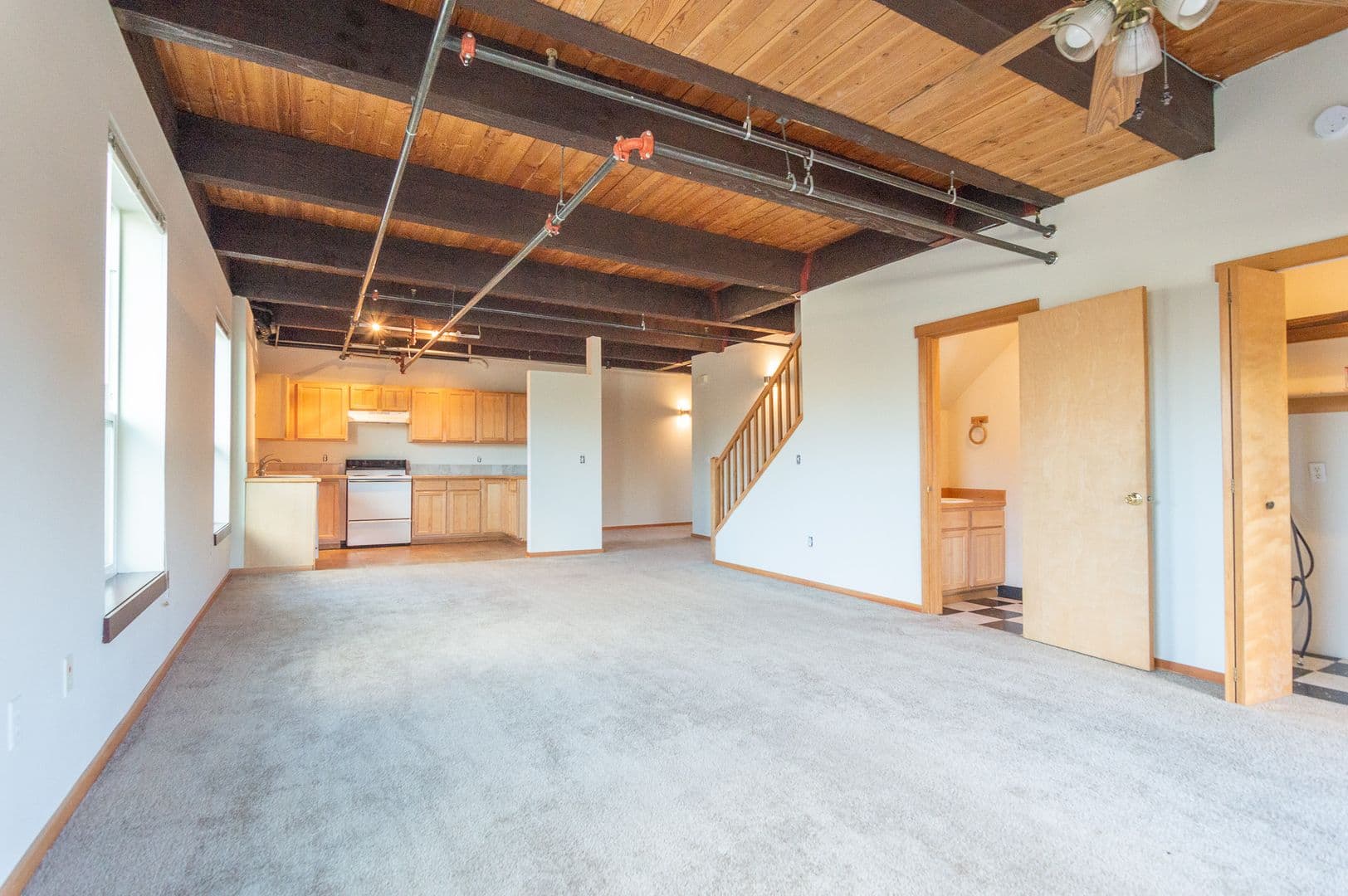 Portland Apartment: 2808 NE MLK Jr Blvd