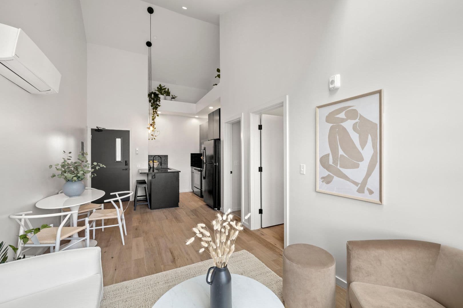 Portland Apartment: 1615 N Willis Blvd