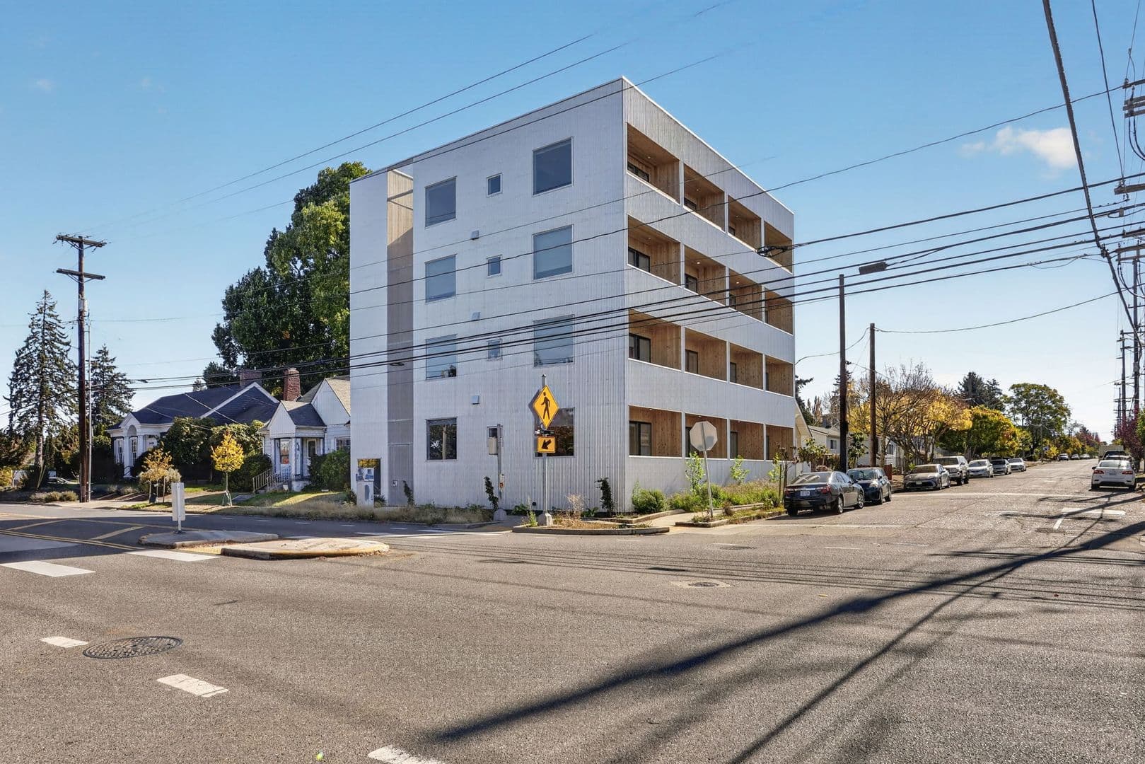 Portland Apartment: 7480 N Delaware