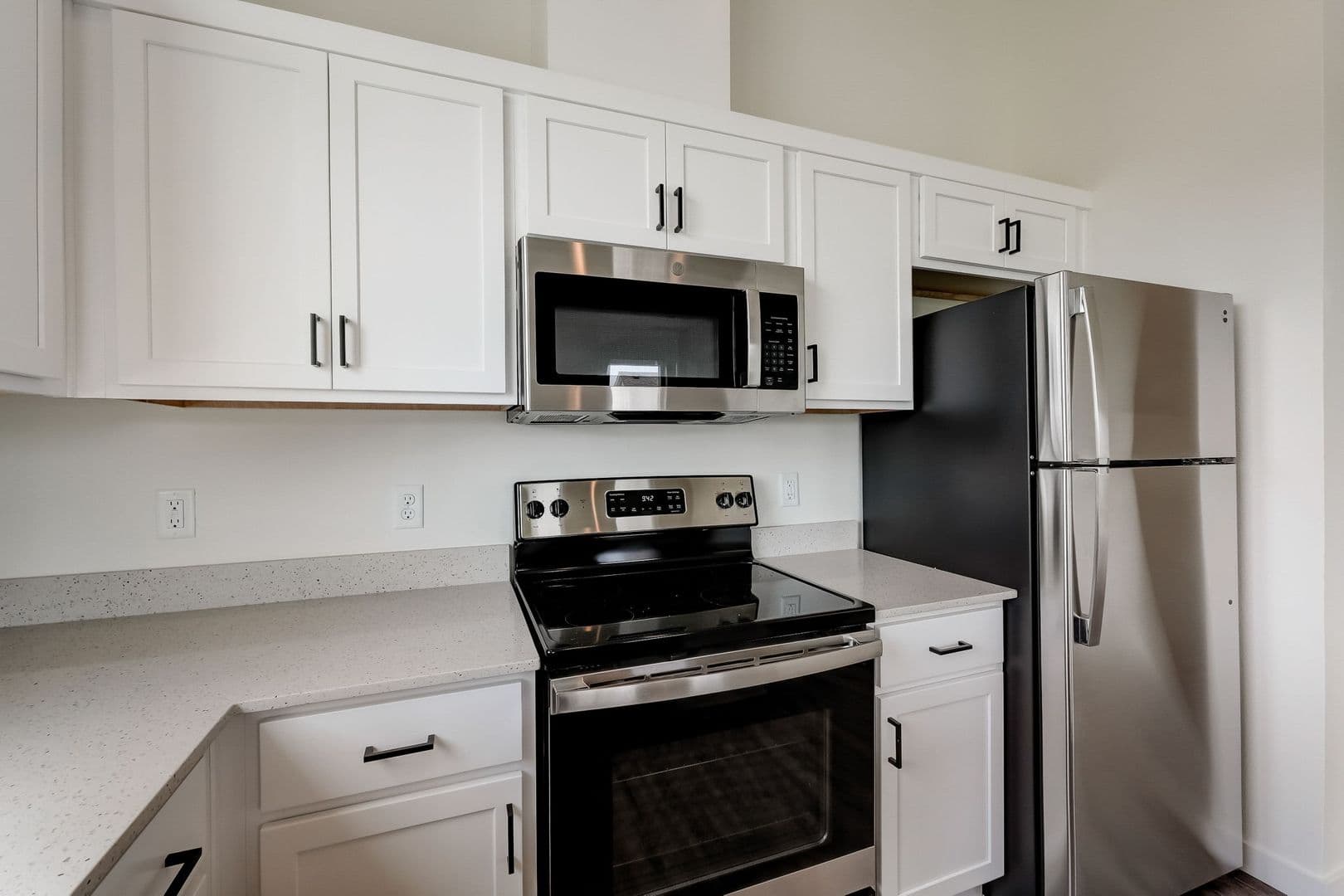 Portland Apartment: 4712 N Williams Ave