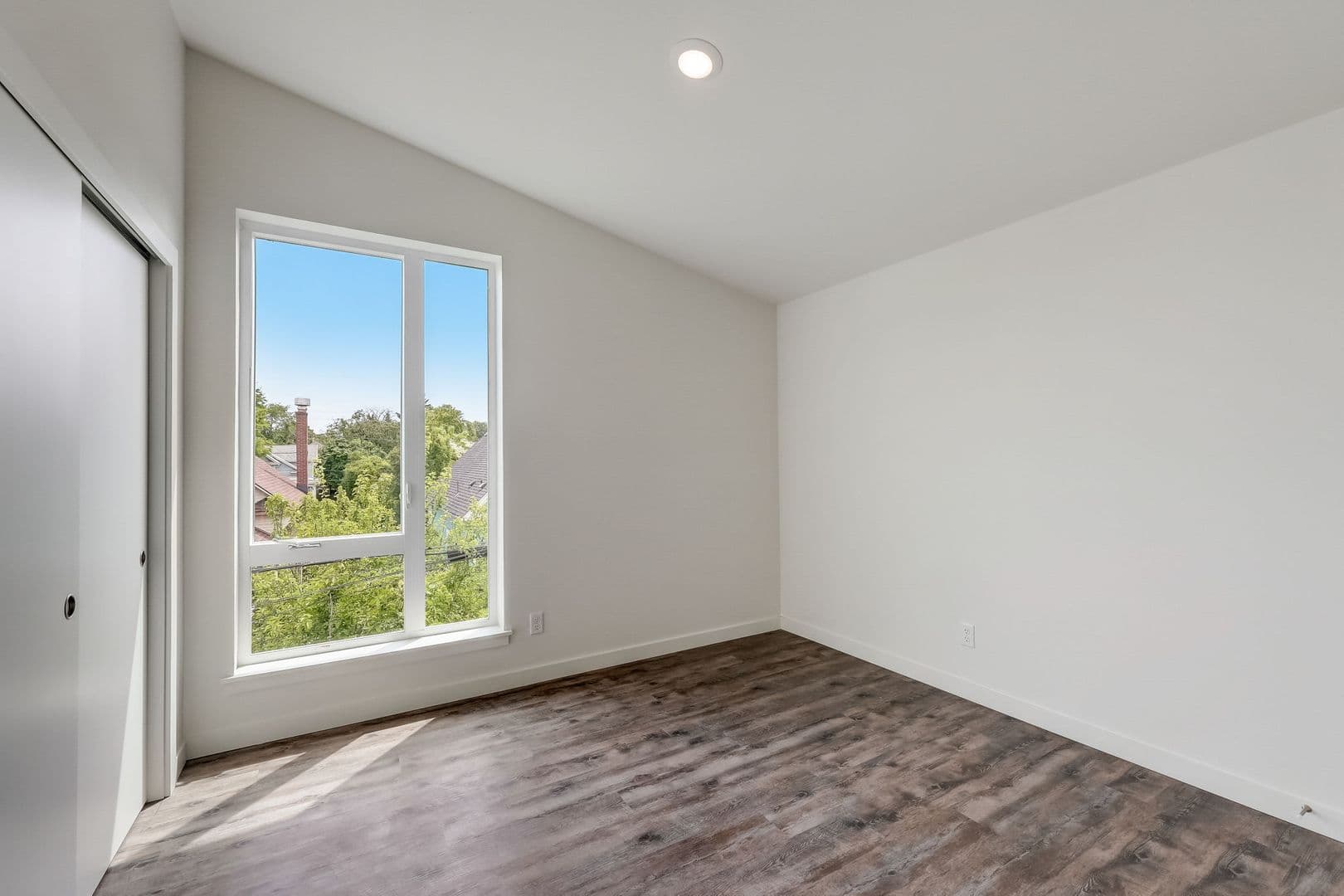 Portland Apartment: 4712 N Williams Ave