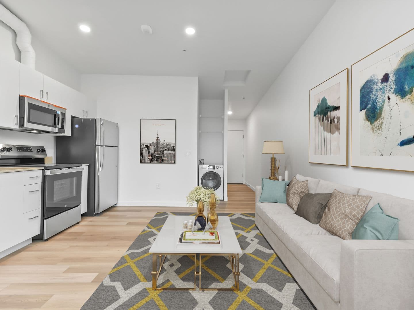 Portland Apartment: 311 NE Graham St