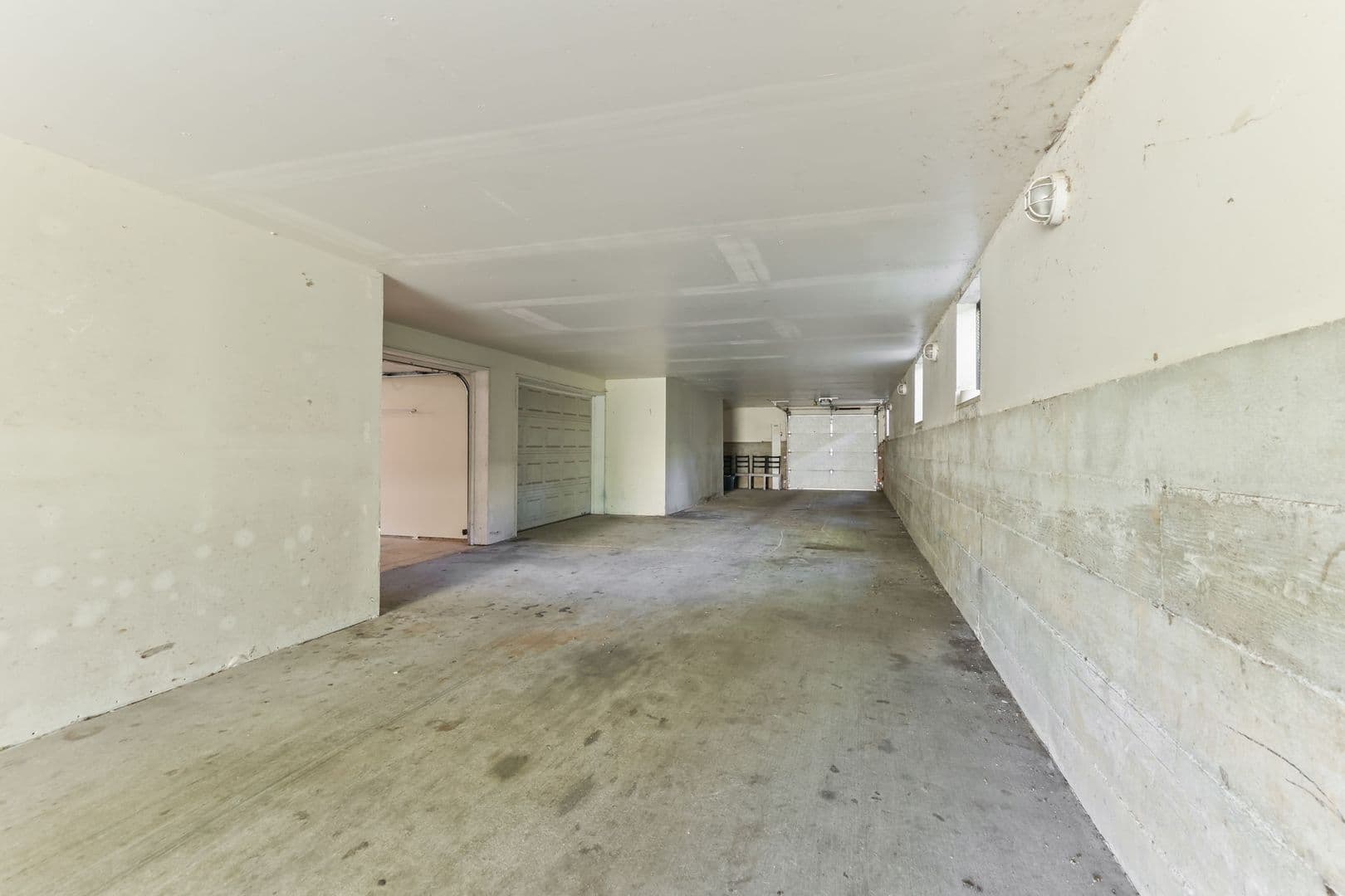 Portland Apartment: 2020 NE Rodney