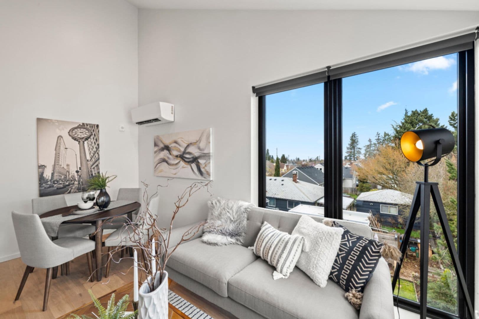 Portland Apartment: 1615 N Willis Blvd