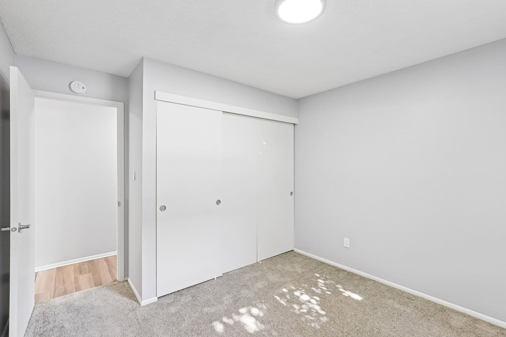 Portland Apartment: 6225-6235 SW Burlingame