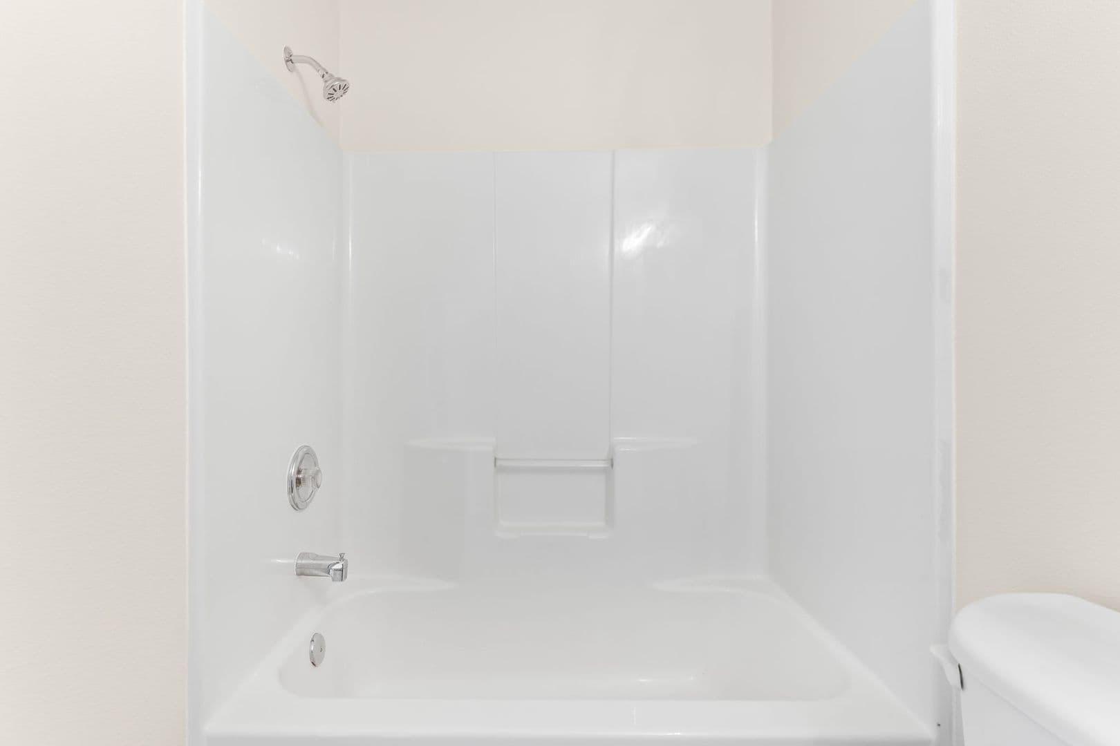 Portland Apartment: 2020 NE Rodney