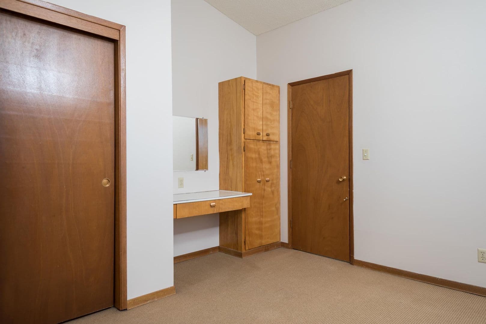 Portland Apartment: 2504 N Rosa Parks Way