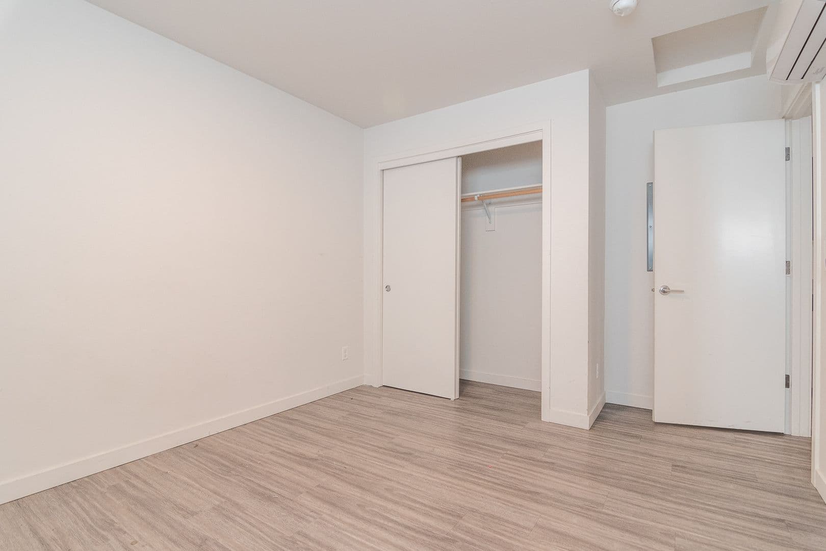 Portland Apartment: 4626 N Maryland