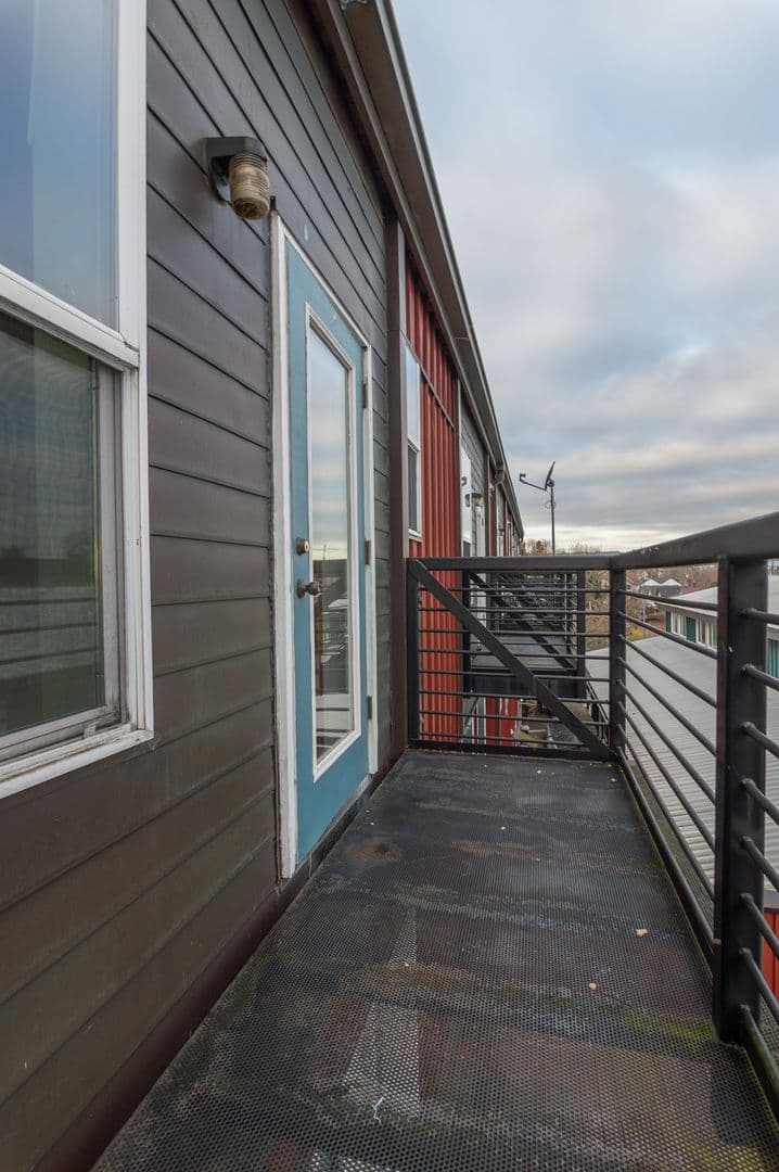 Portland Apartment: 2808 NE MLK Jr Blvd