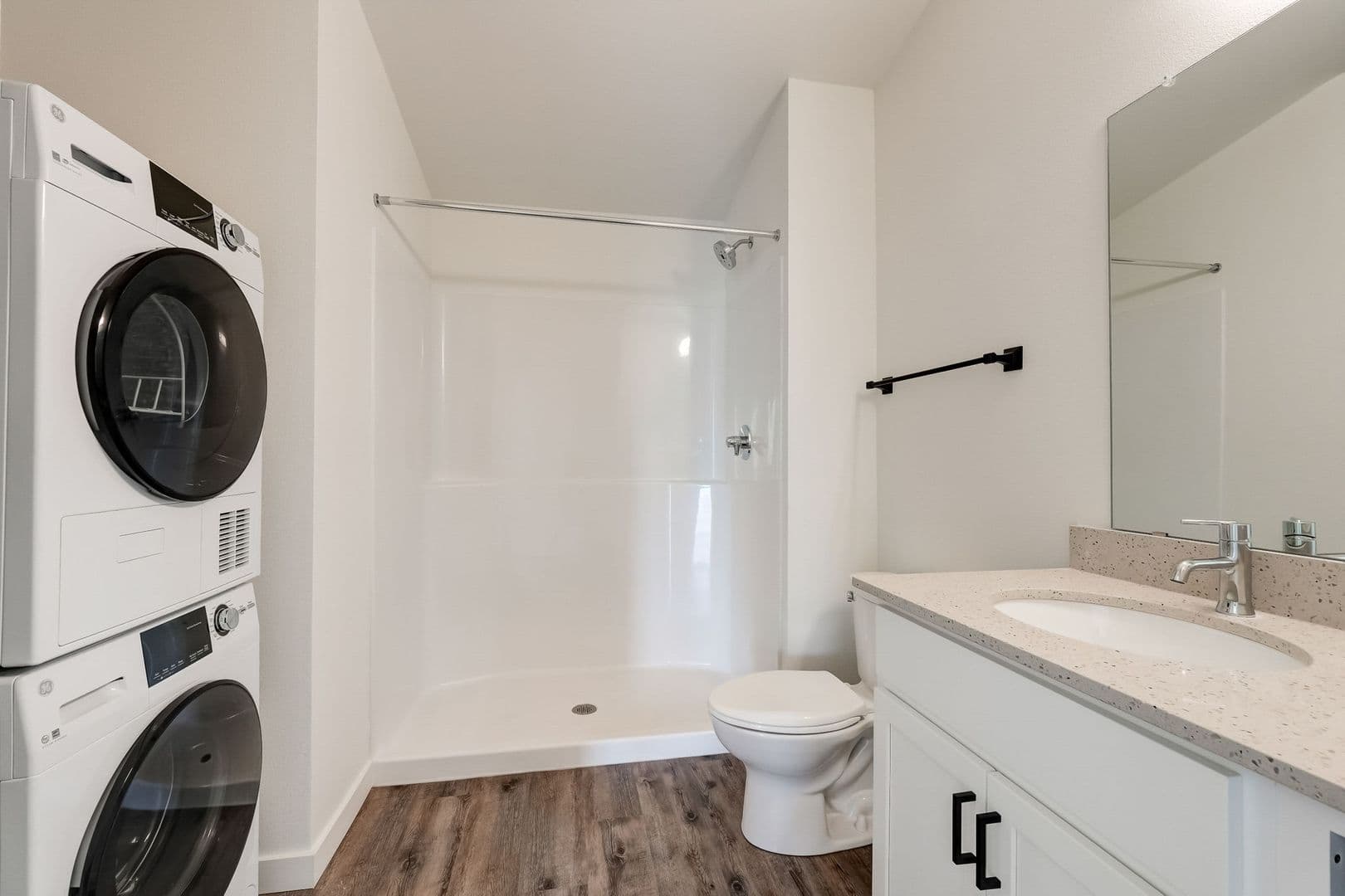 Portland Apartment: 4712 N Williams Ave