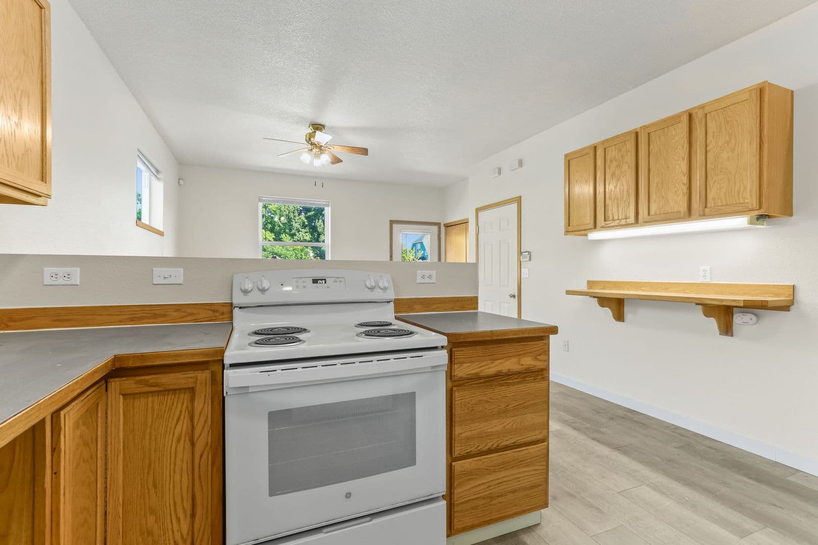 Portland Apartment: 2020 NE Rodney
