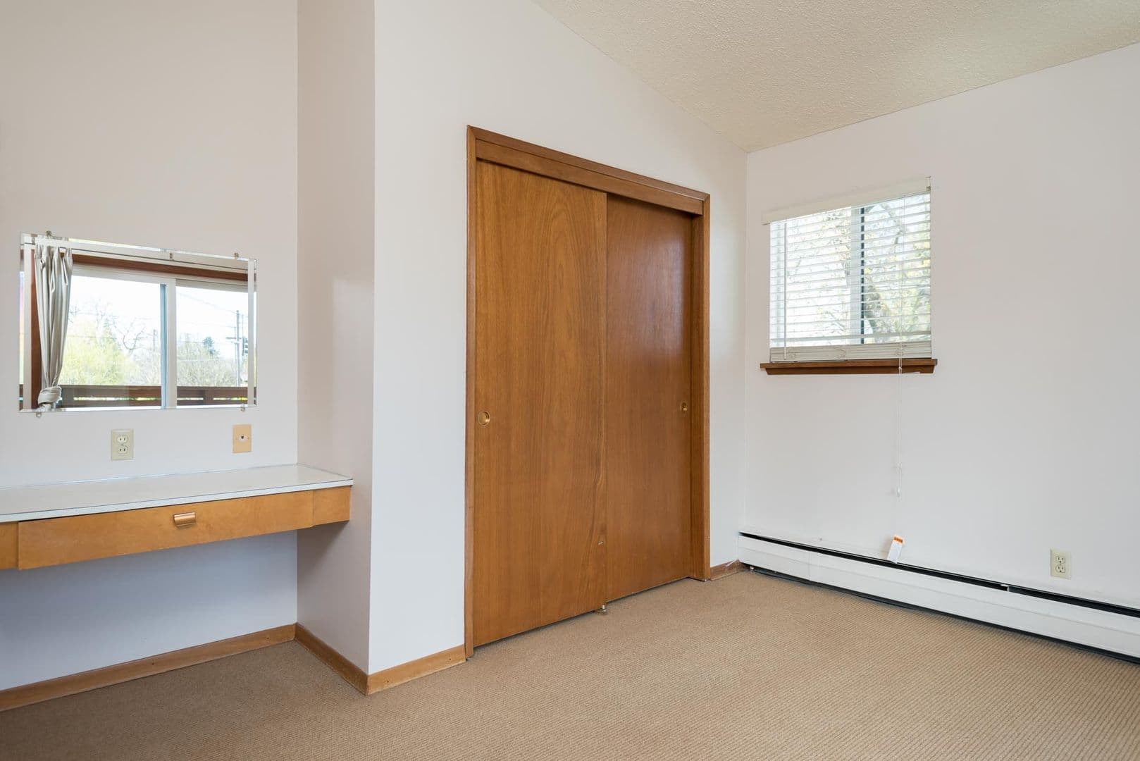 Portland Apartment: 2504 N Rosa Parks Way