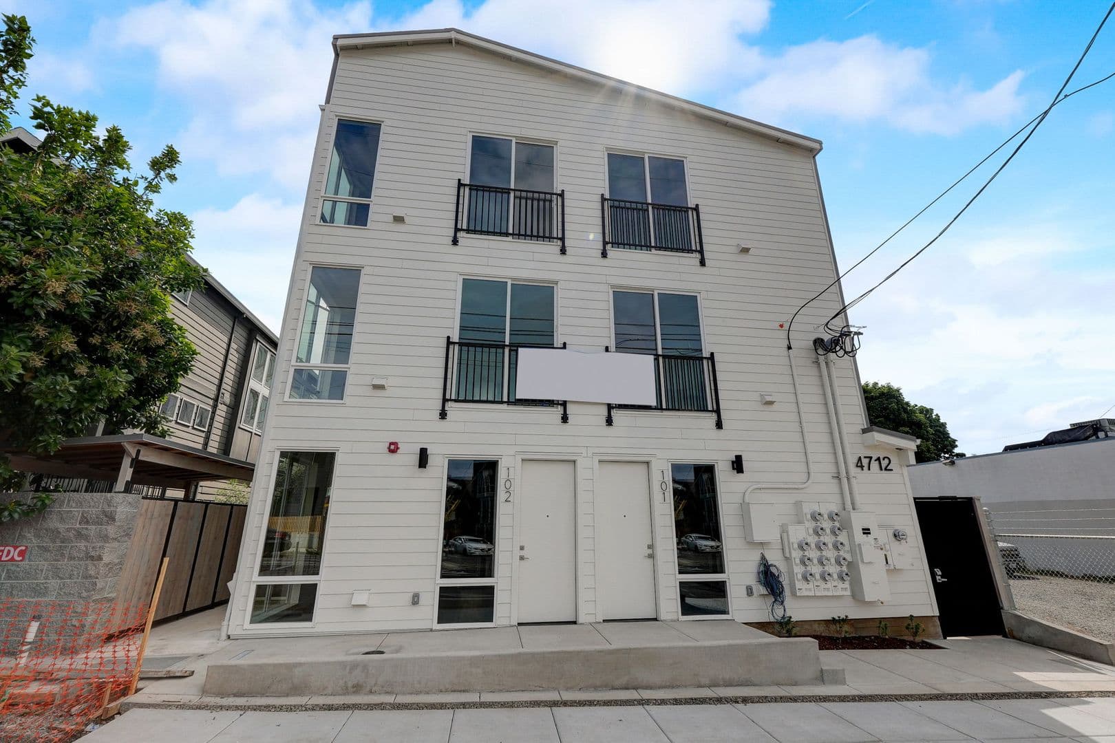 Portland Apartment: 4712 N Williams Ave