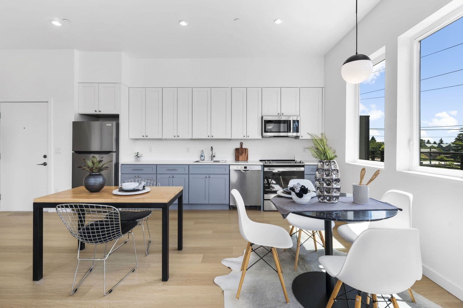 Portland Apartment: 1525 N Humboldt St