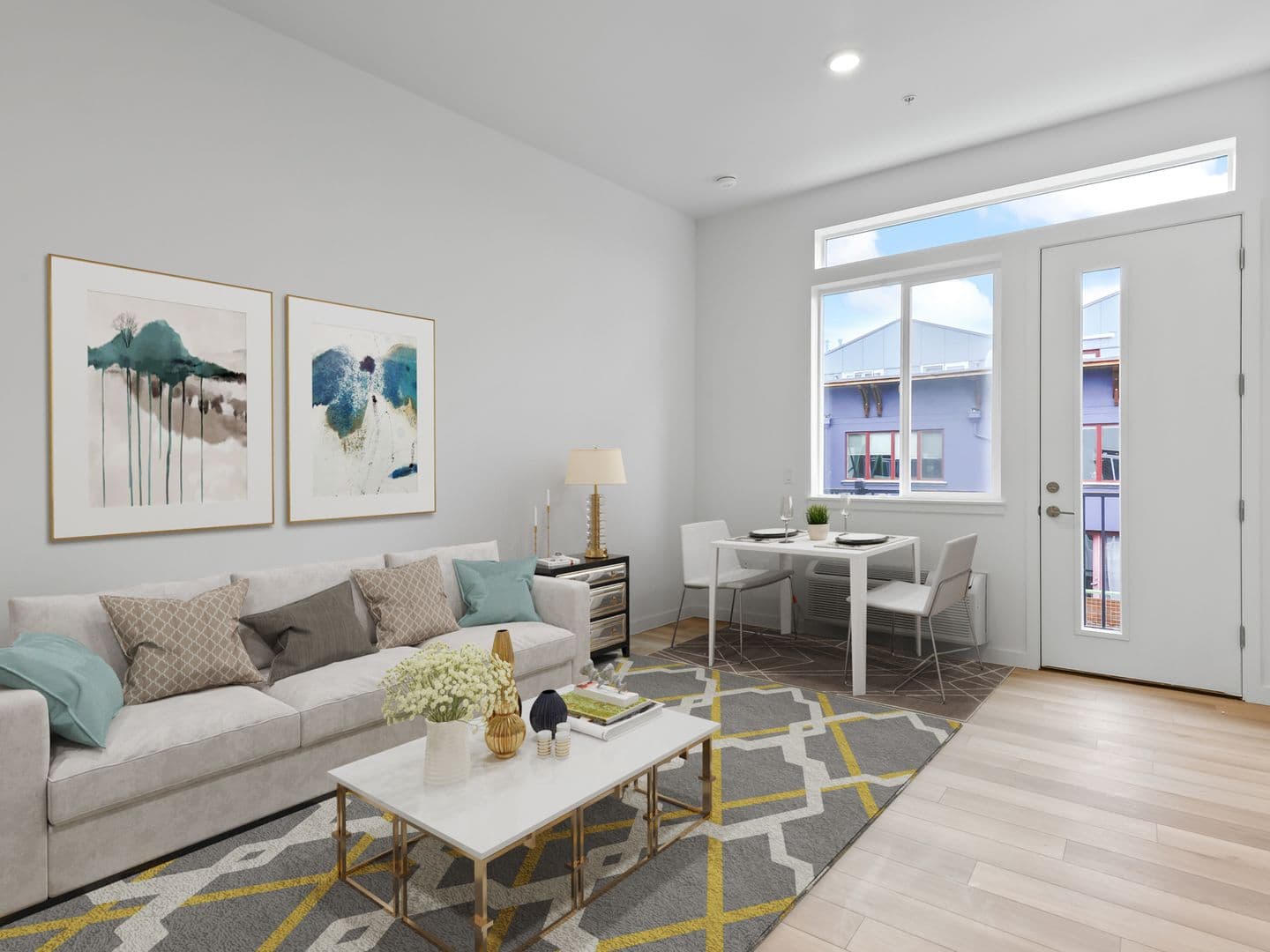 Portland Apartment: 311 NE Graham St
