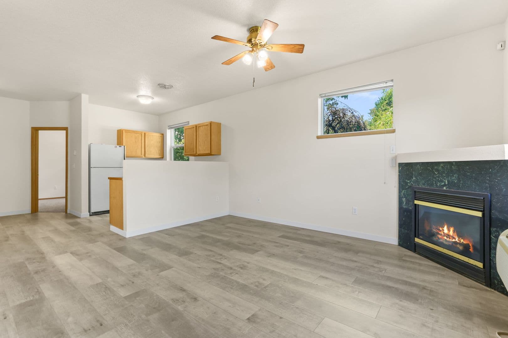 Portland Apartment: 2020 NE Rodney