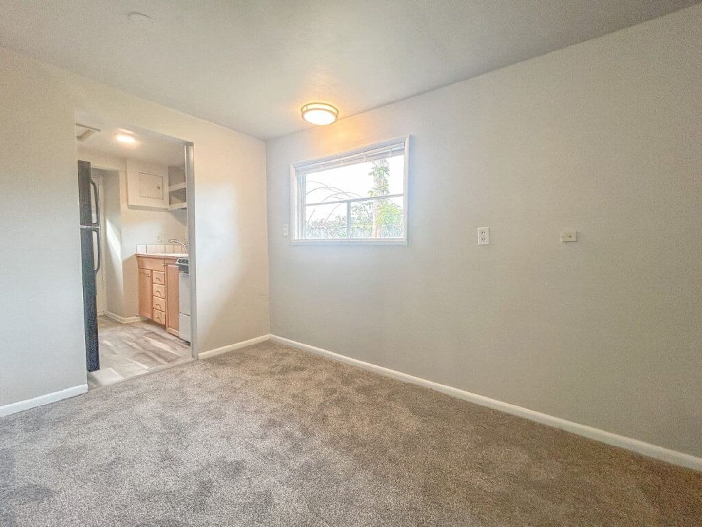 Portland Apartment: 6505-6509 NE 66th Ave