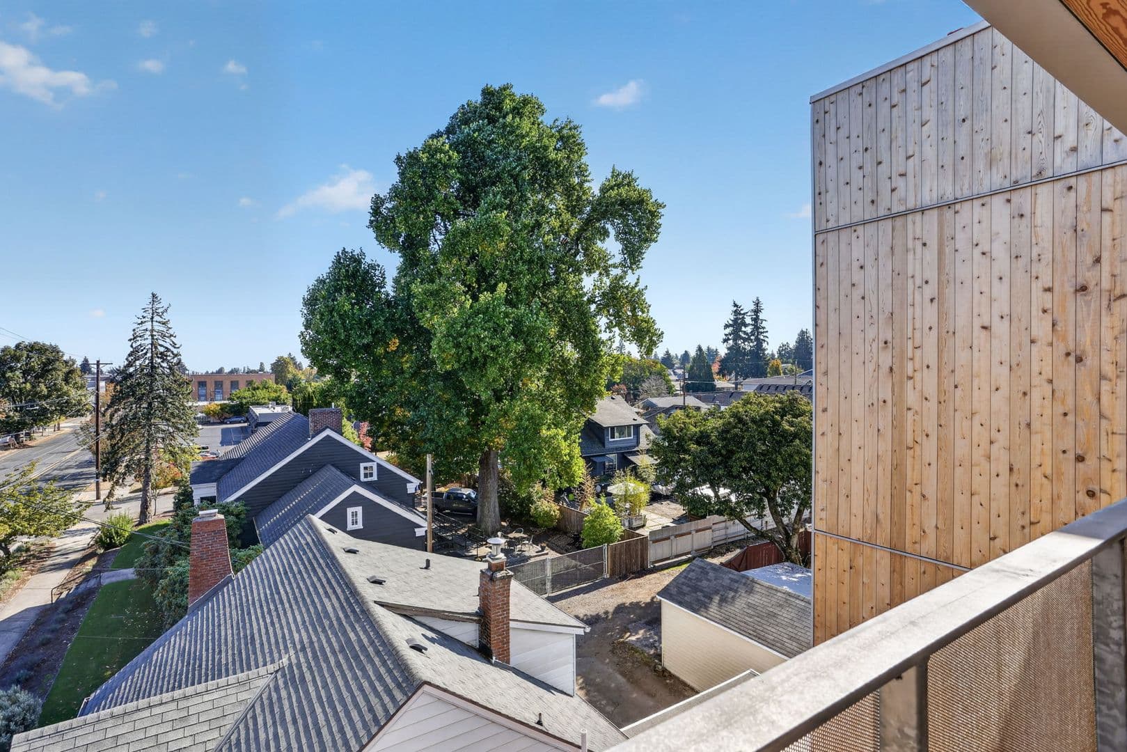 Portland Apartment: 7480 N Delaware