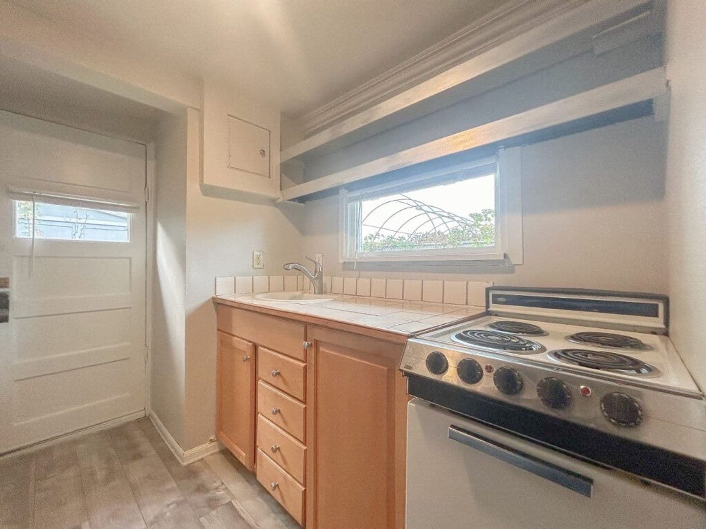 Portland Apartment: 6505-6509 NE 66th Ave