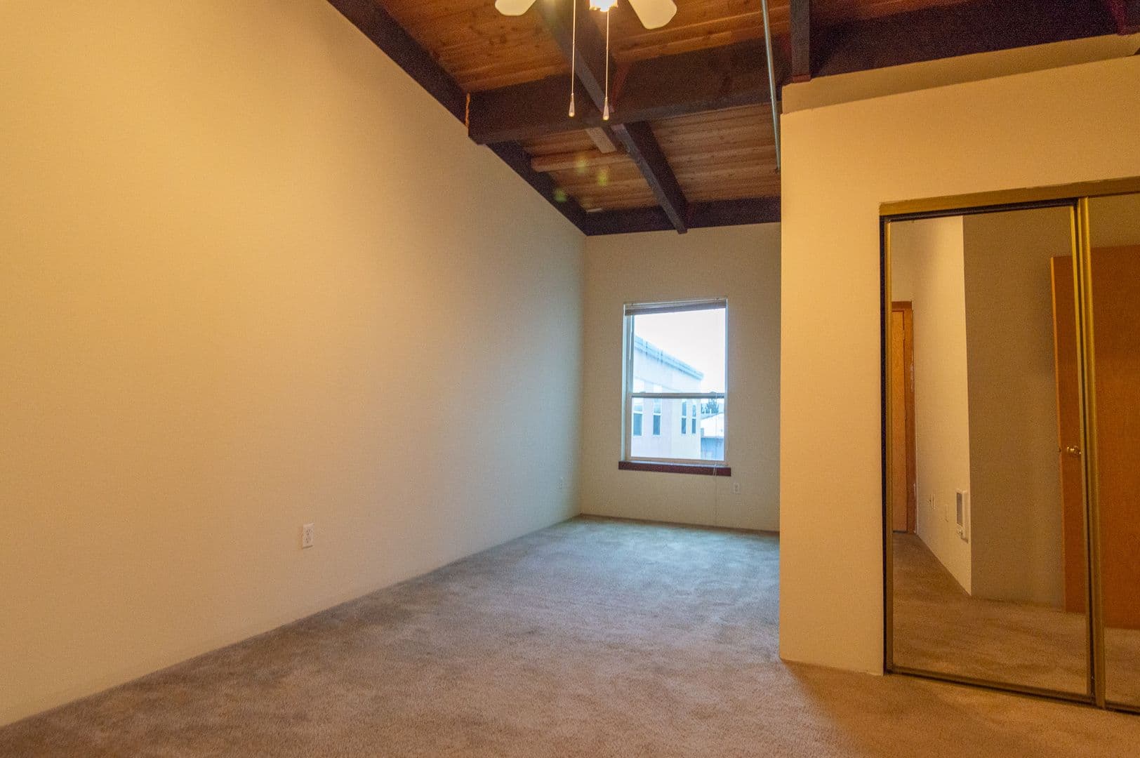 Portland Apartment: 2808 NE MLK Jr Blvd