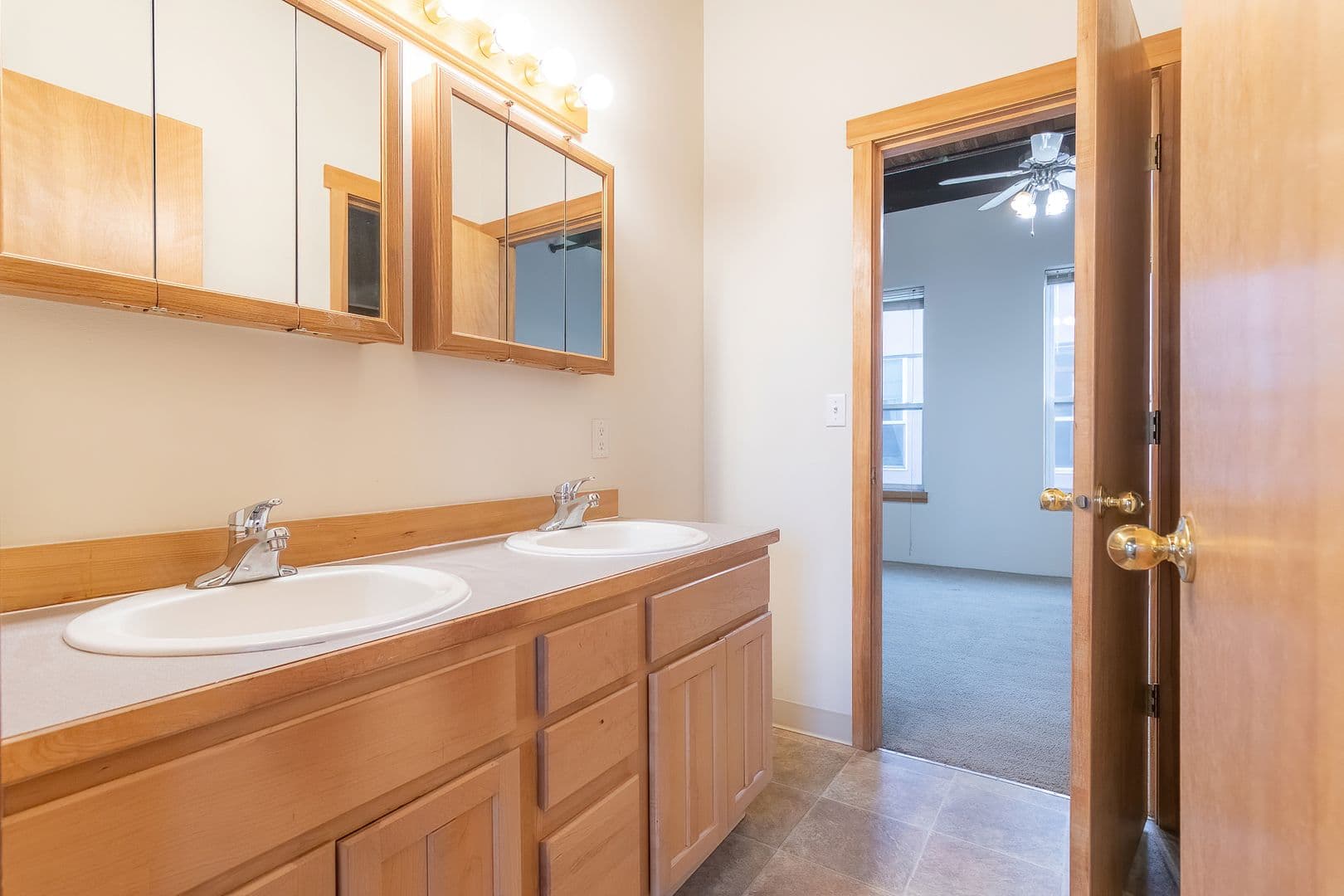 Portland Apartment: 2808 NE MLK Jr Blvd